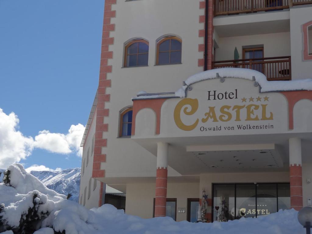 Hotel Castel Oswald Von Wolkenstein Castelrotto Exteriör bild